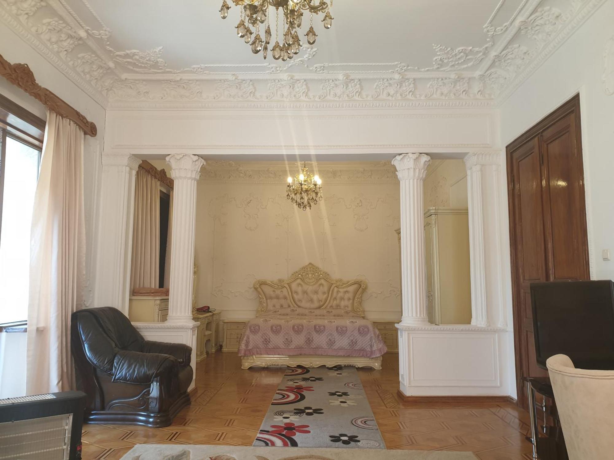 Hotel Royal Kutaisi Luaran gambar