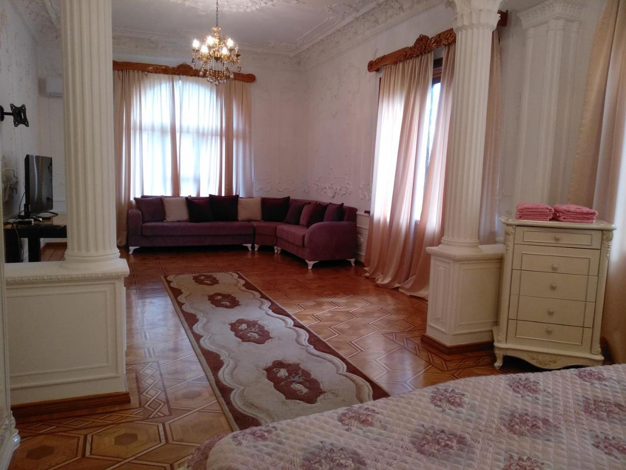 Hotel Royal Kutaisi Luaran gambar