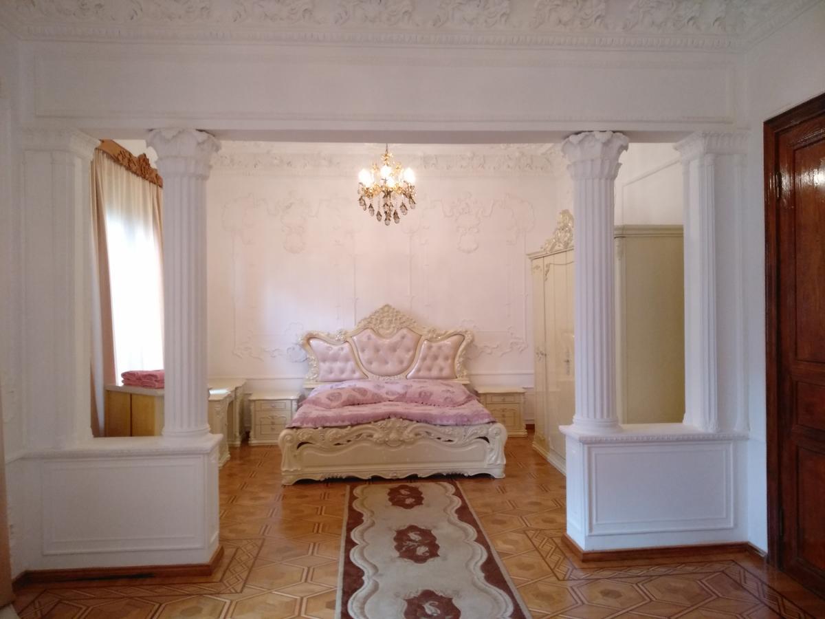 Hotel Royal Kutaisi Luaran gambar